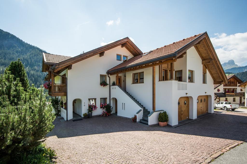 Apartments Tino La Valle Bagian luar foto